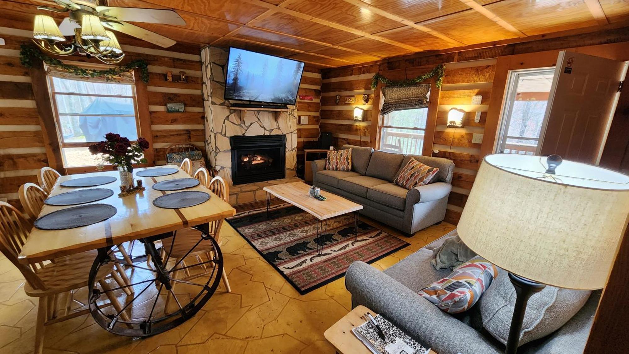 Rustic Cabin 세비어빌 외부 사진